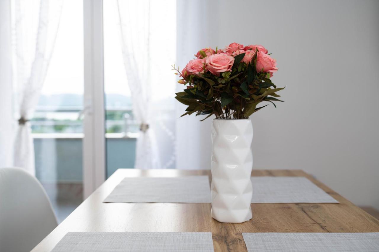 Sunny Beach Apartments Sibenik Luaran gambar